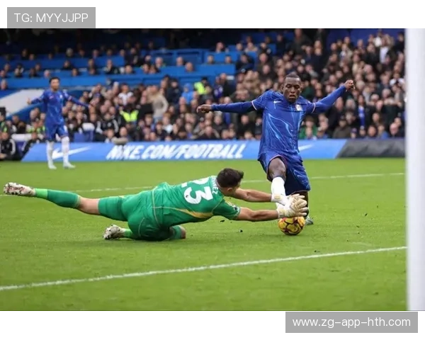 切尔西杰克逊脚下启动动作非常卖力